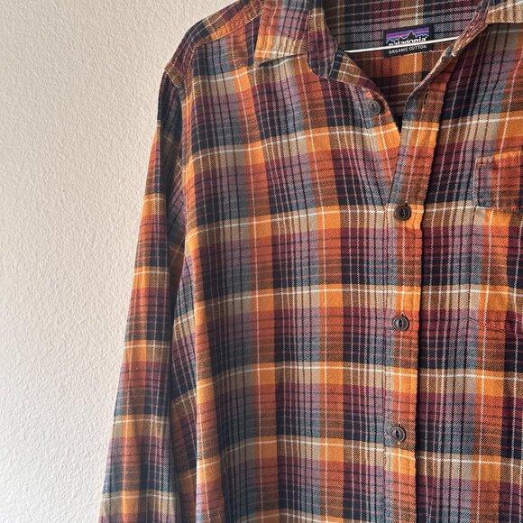 Men's Long-Sleeved Lightweight Fjord Flannel Shirt - Picture 2 of 7